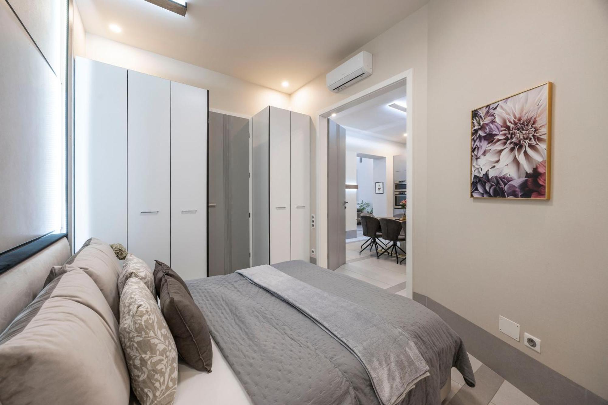 Luxurious High-end Grand On The St Stephen Road Apartamento