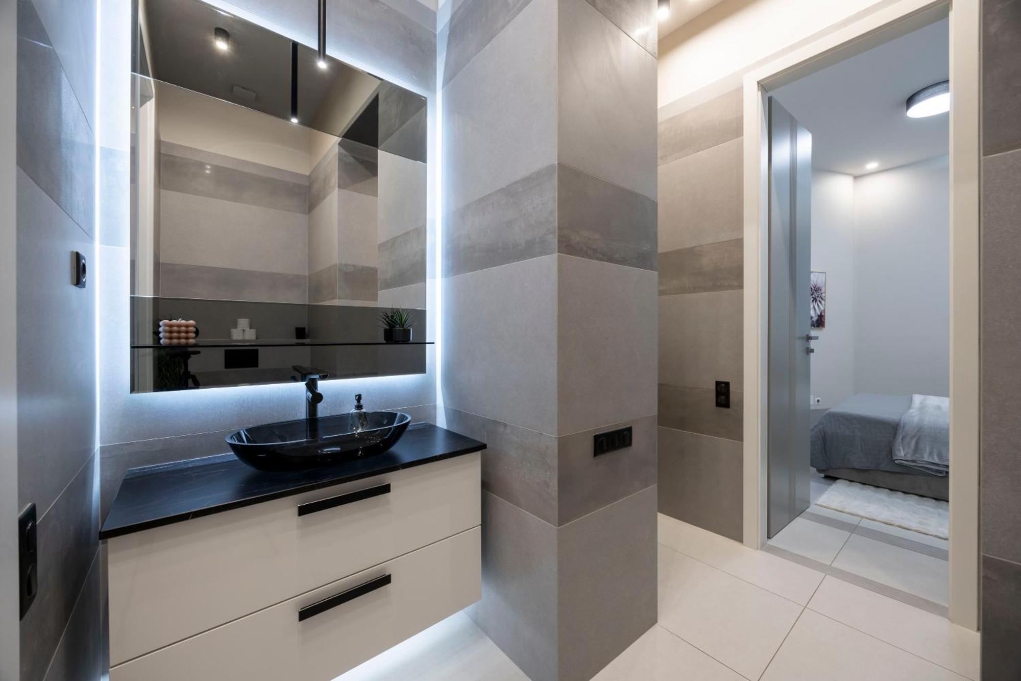 Luxurious High-end Grand On The St Stephen Road Apartamento
