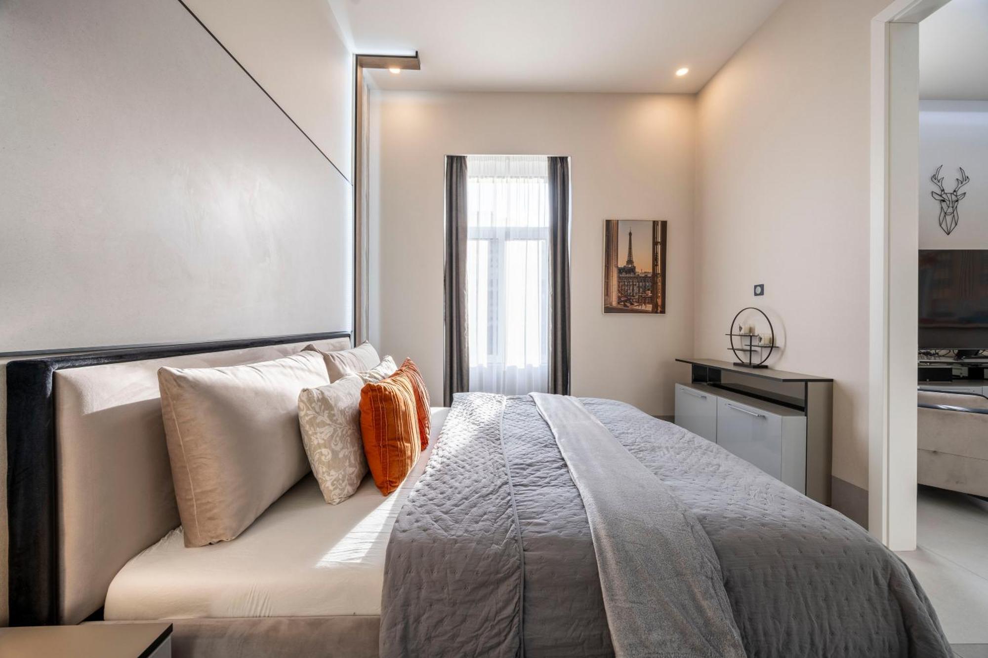 Luxurious High-end Grand On The St Stephen Road Apartamento *
